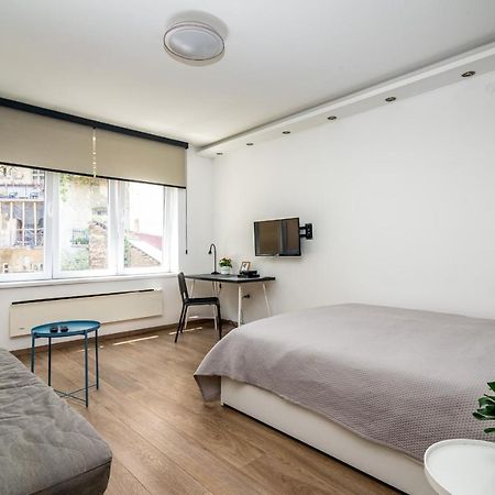 Apartment Enigma Belgrado Exterior foto
